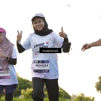 Runner Photo 7773320