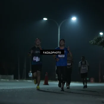 Runner Photo 7773324
