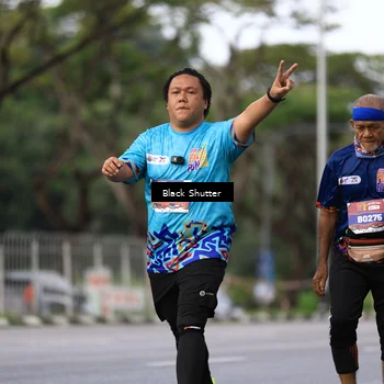 Runner Photo 7773325