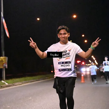 Runner Photo 7773332