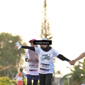 Runner Photo 7773338