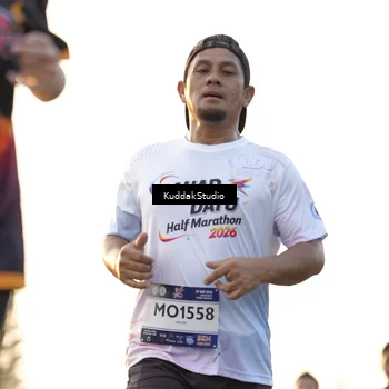 Runner Photo 7773368