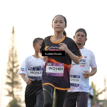 Runner Photo 7773378