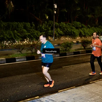 Runner Photo 7773379