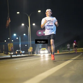 Runner Photo 7773384