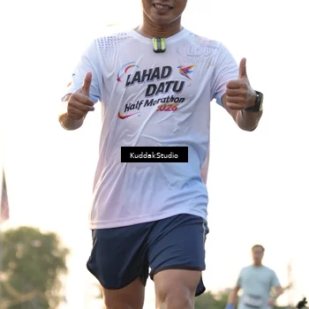 Runner Photo 7773388