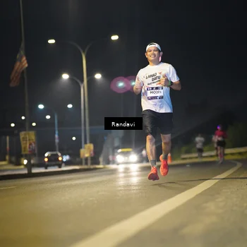Runner Photo 7773394