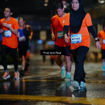 Runner Photo 7773406