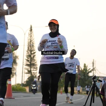 Runner Photo 7773424