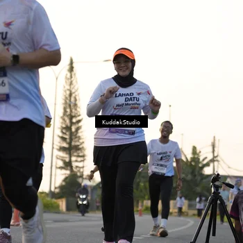 Runner Photo 7773431