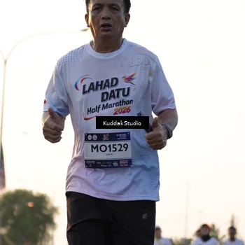 Runner Photo 7773441