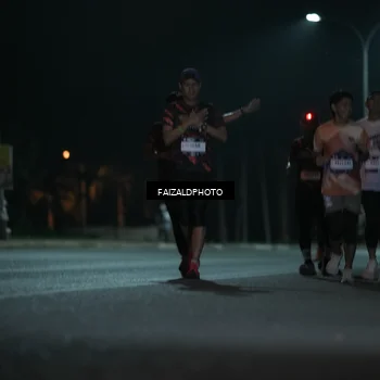 Runner Photo 7773446