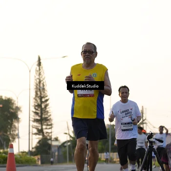 Runner Photo 7773455