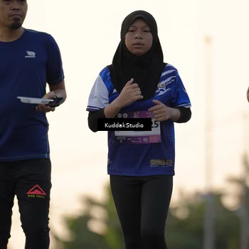 Runner Photo 7773478