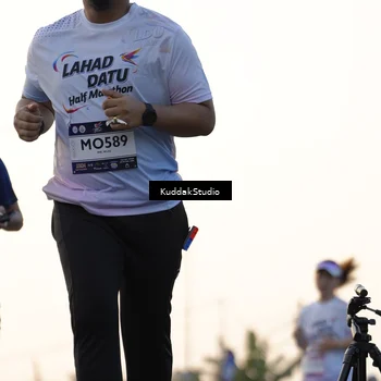 Runner Photo 7773479