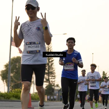 Runner Photo 7773527