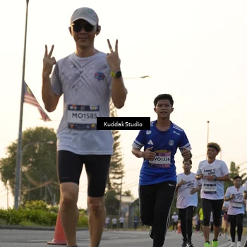 Runner Photo 7773538