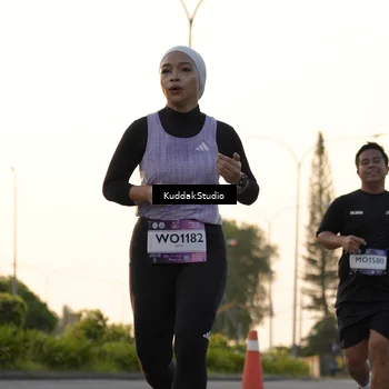 Runner Photo 7773552