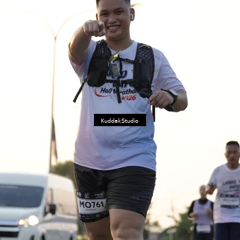Runner Photo 7773562