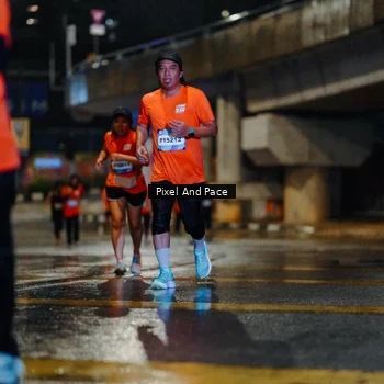 Runner Photo 7773568