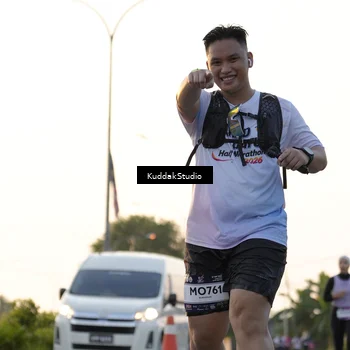 Runner Photo 7773574