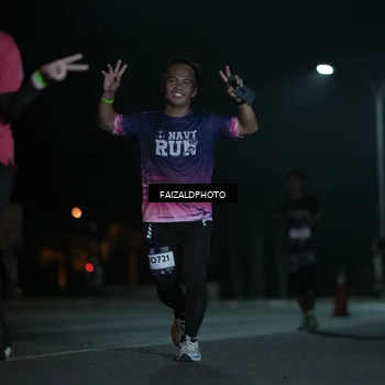 Runner Photo 7773577