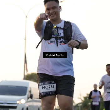 Runner Photo 7773579