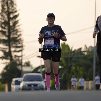 Runner Photo 7773602
