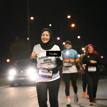 Runner Photo 7773635