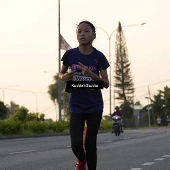 Runner Photo 7773645