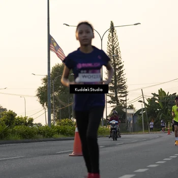 Runner Photo 7773650