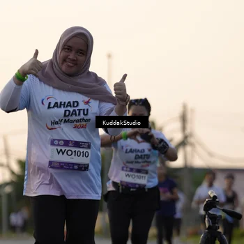 Runner Photo 7773674