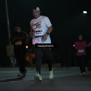 Runner Photo 7773676