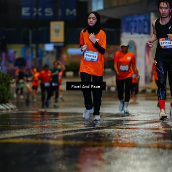 Runner Photo 7773687