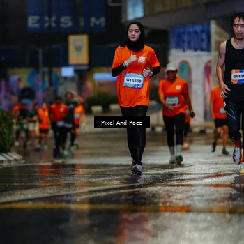 Runner Photo 7773692