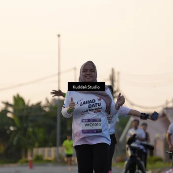 Runner Photo 7773698
