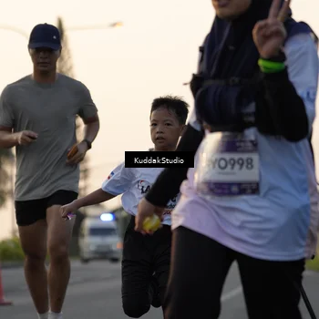 Runner Photo 7773701