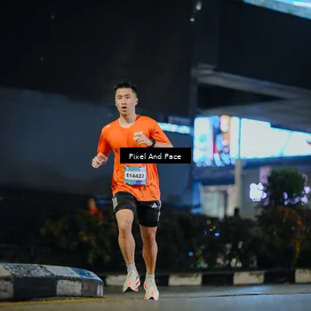 Runner Photo 7773709