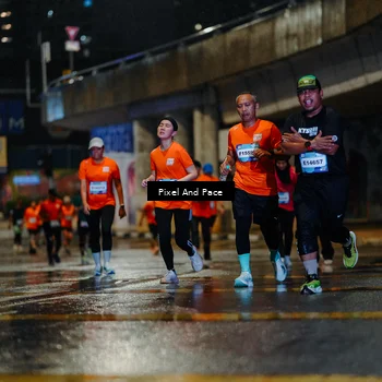 Runner Photo 7773741