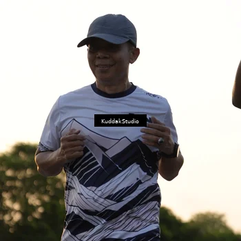 Runner Photo 7773744