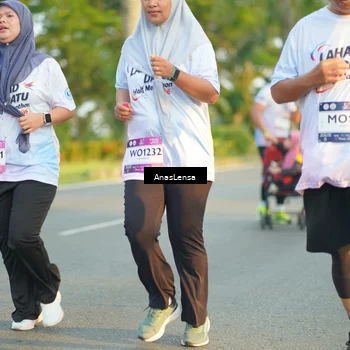 Runner Photo 7773776