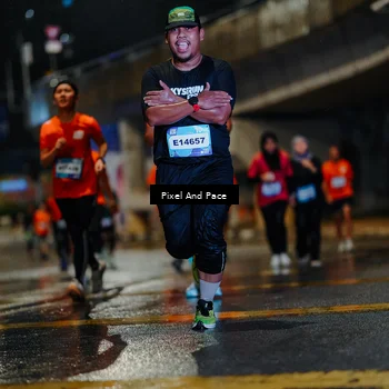 Runner Photo 7773777