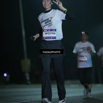 Runner Photo 7773784