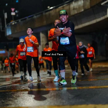Runner Photo 7773794