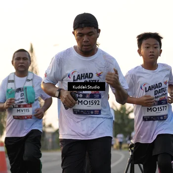 Runner Photo 7773816
