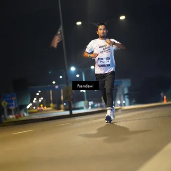 Runner Photo 7773820
