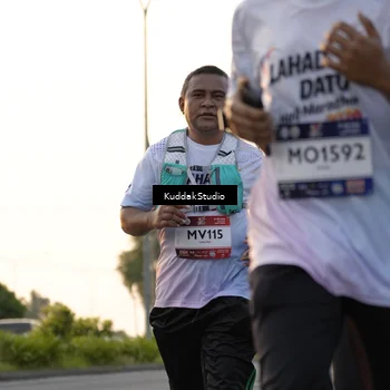 Runner Photo 7773821