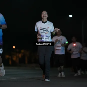 Runner Photo 7773829