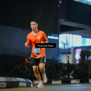 Runner Photo 7773845
