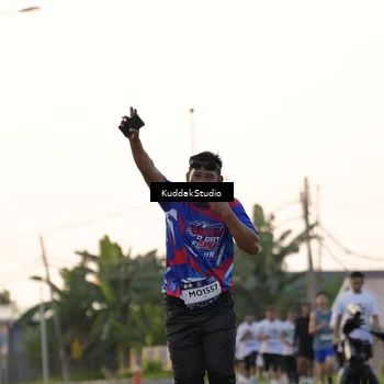 Runner Photo 7773879